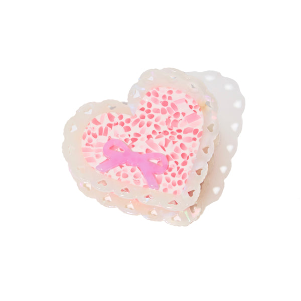 Laced Heart Hair Claw in Pink Bowknot