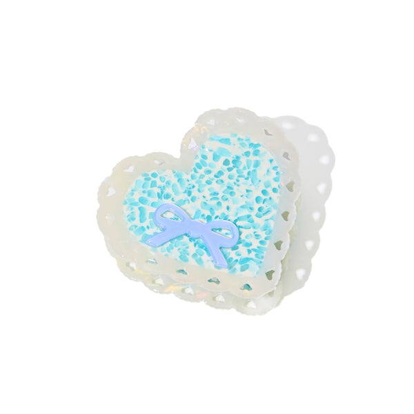 Laced Heart Hair Claw in Blue Bowknot
