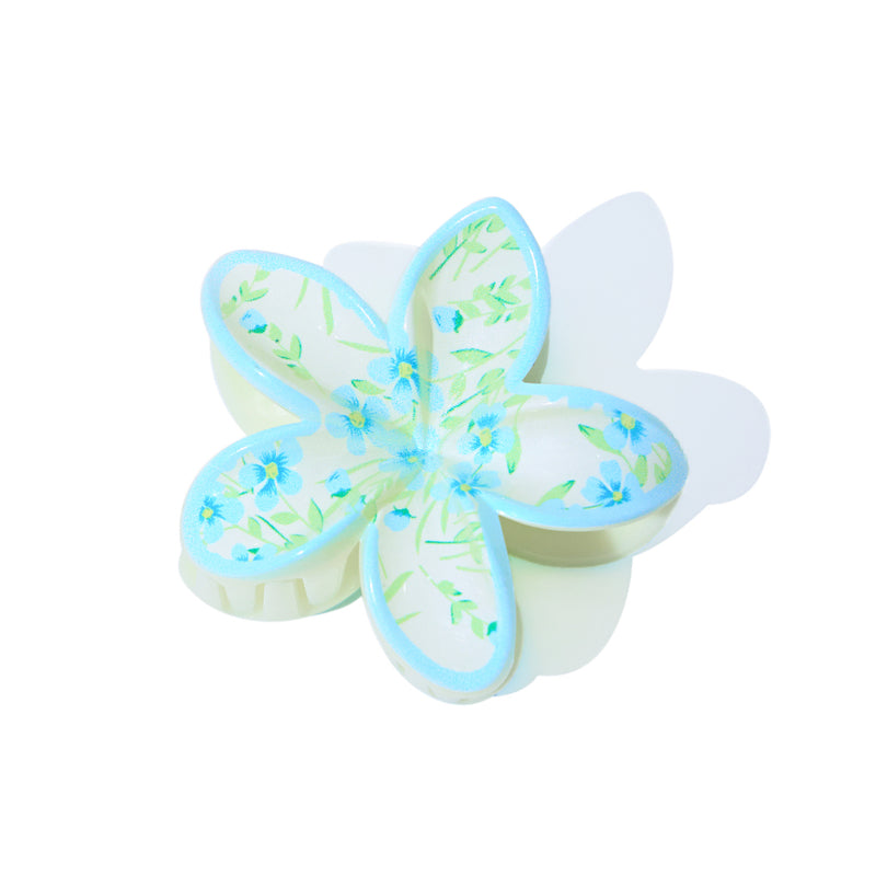 Frangipani Claw in White