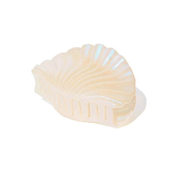 White Shell Claw