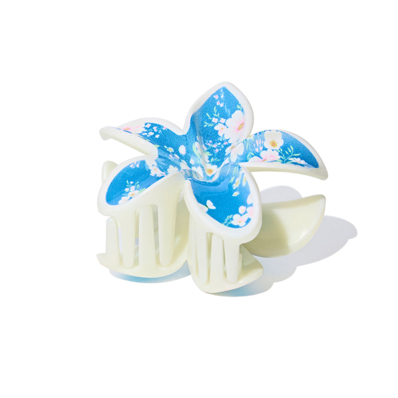 Frangipani Claw in Blue