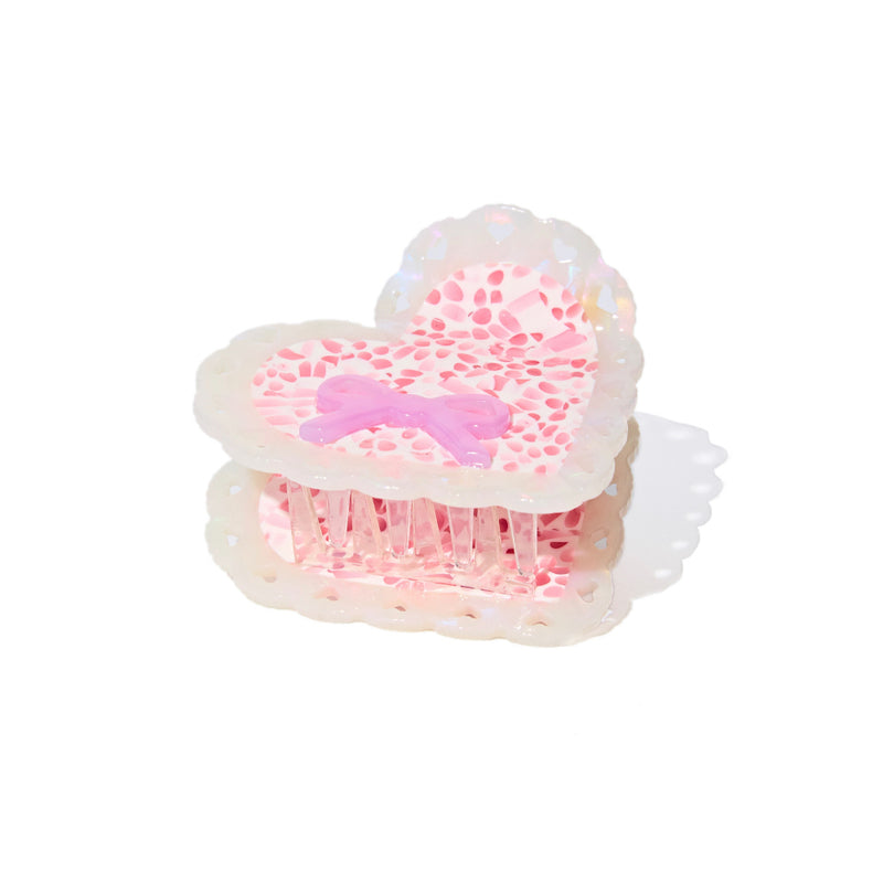 Laced Heart Hair Claw in Pink Bowknot