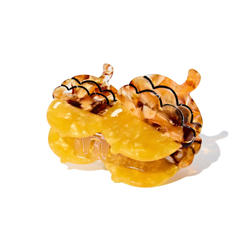 Chestnut Claw
