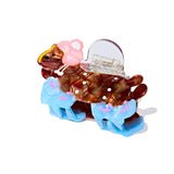 Puppy on a Walk Claw in Brown