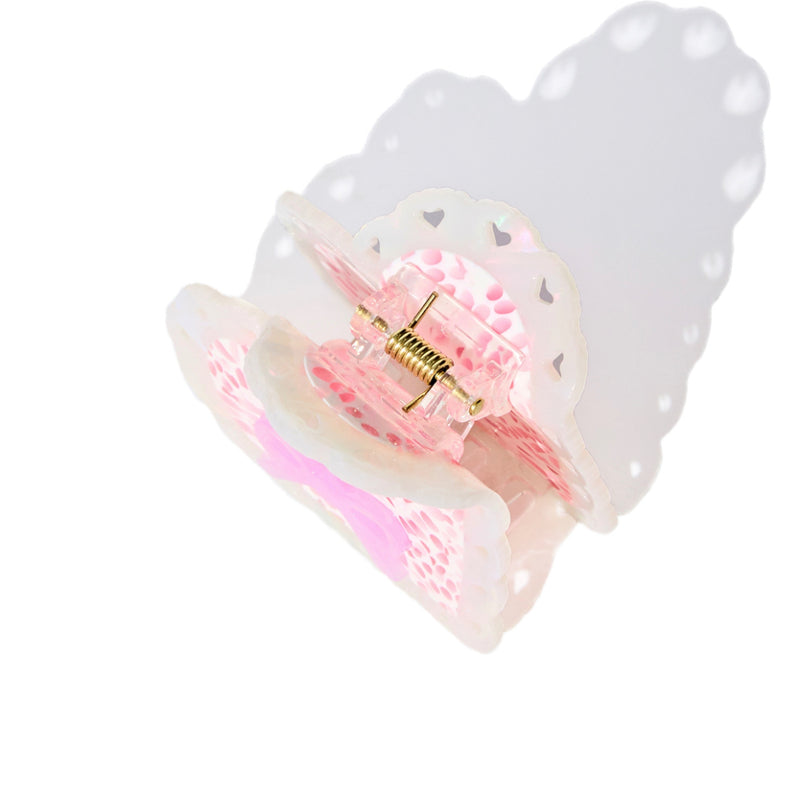 Laced Heart Hair Claw in Pink Bowknot