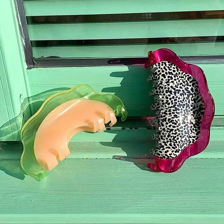 Dragon Fruit Claw