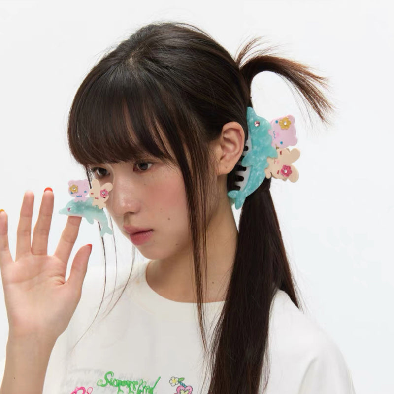 Dancing Dolphin Hair Claw