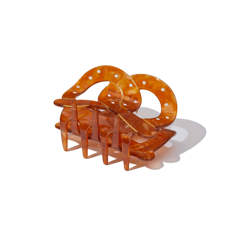 Pretzel Claw