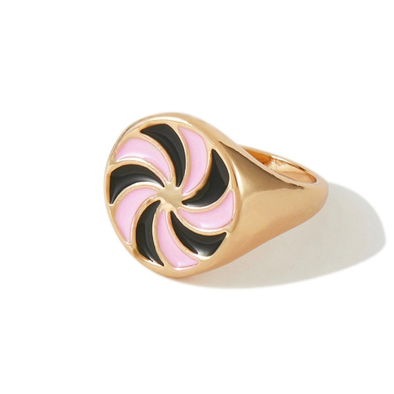 Danish Cookie Ring in Rose Cream