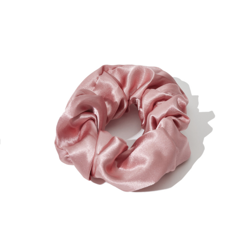 Silk Scrunchie in Apple