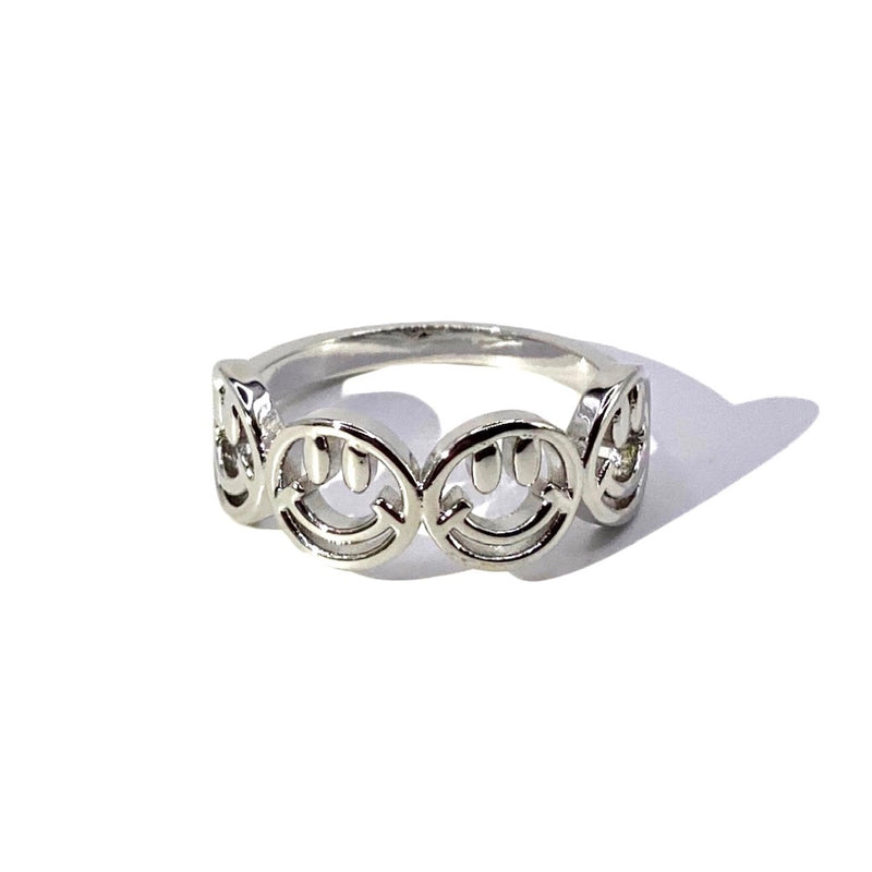 Smiley Ring in Silver