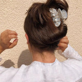 Pedals Hair Claw in Diamond Milk